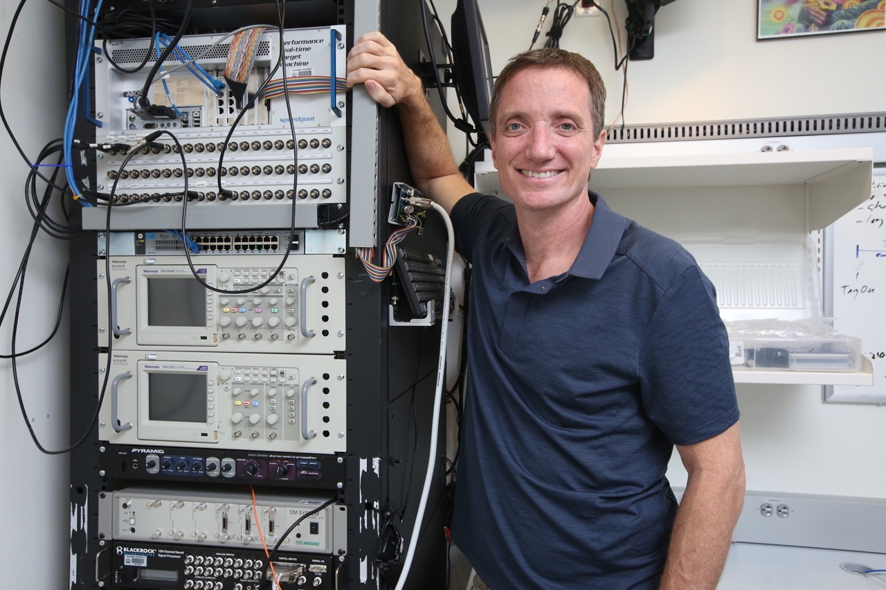 photo of Mark Churchland, Ph.D.