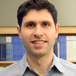 photo of Elias Issa, PhD