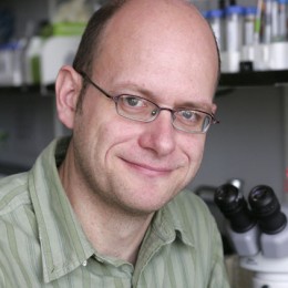 photo of Oliver Hobert, PhD